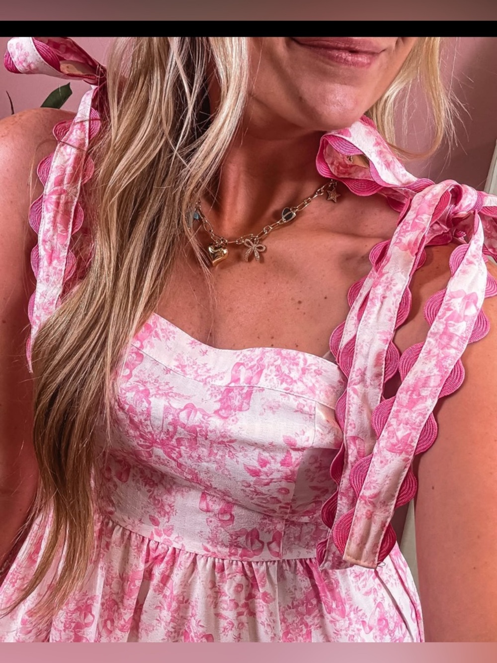 💖🤍 brand new Pink/white Toile Floral Tiered Summer maxi with embellished detail